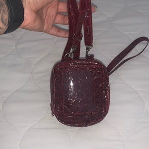 Mini cross body